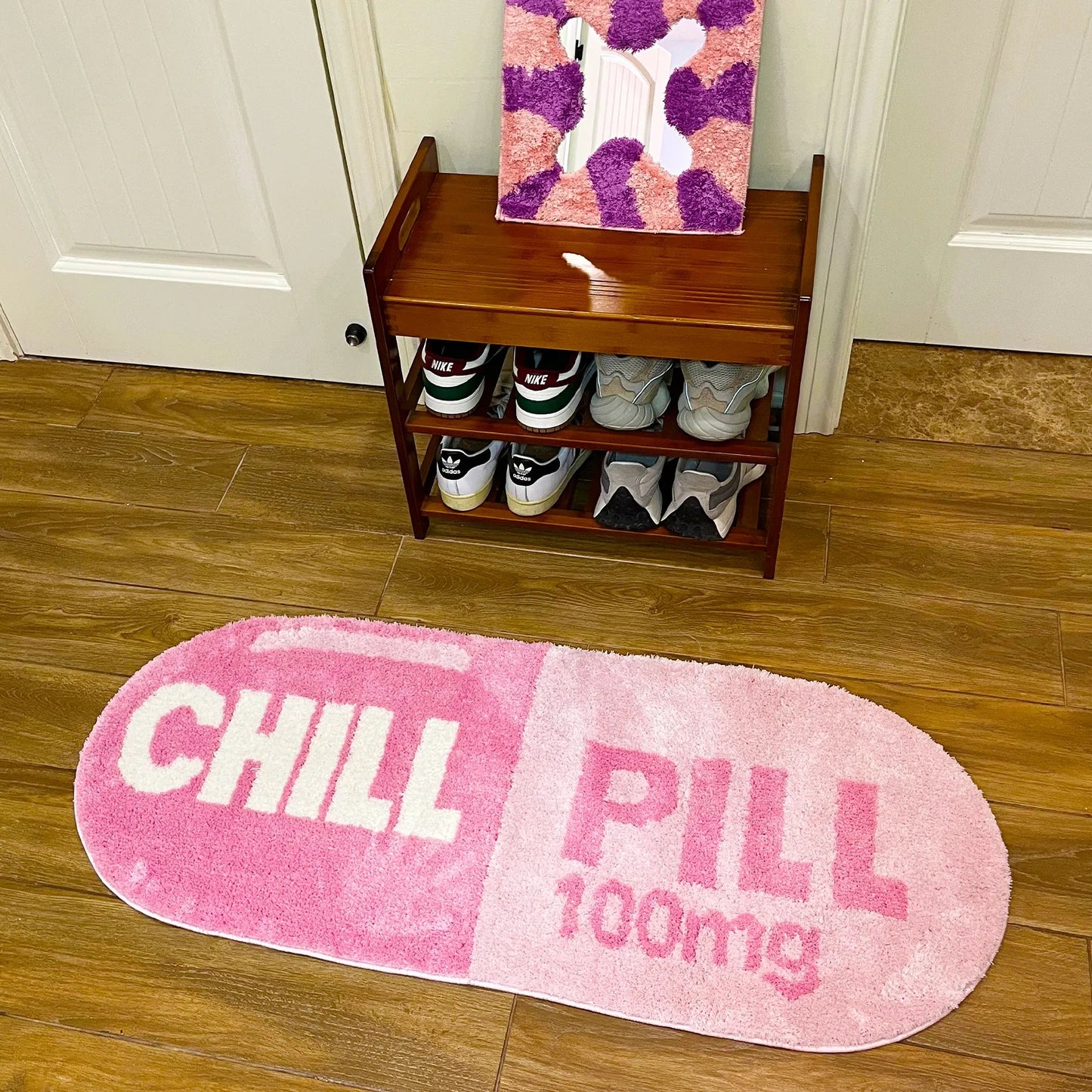 - CHILL PILL 100MG RUG 115X46CM - Blue - RugRatz