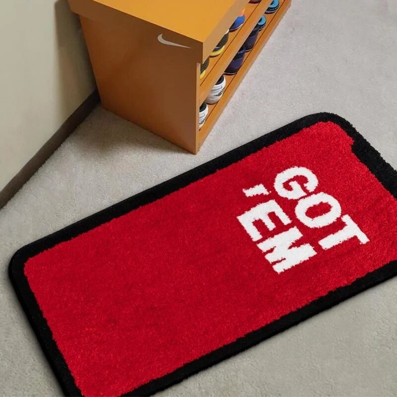 - GOT 'EM SNKRS APP RUG - Red - RugRatz