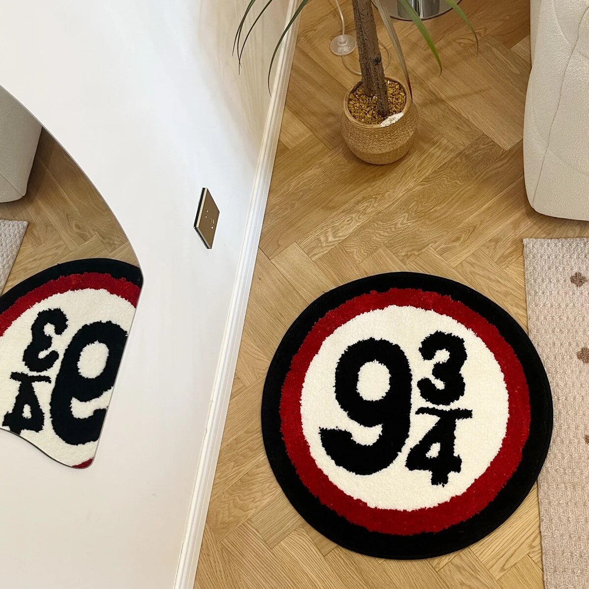 - NINE AND THREE QUATERS RUG 60X60CM - 60X60 CM - RugRatz