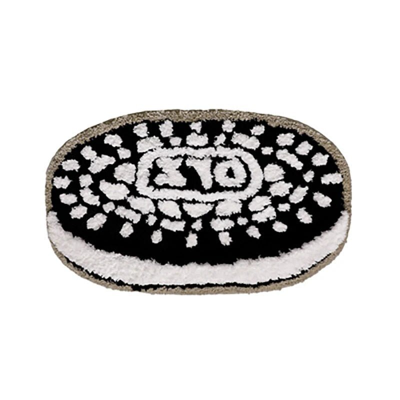 - OREO COOKIE SANDWICH RUG - Black - RugRatz
