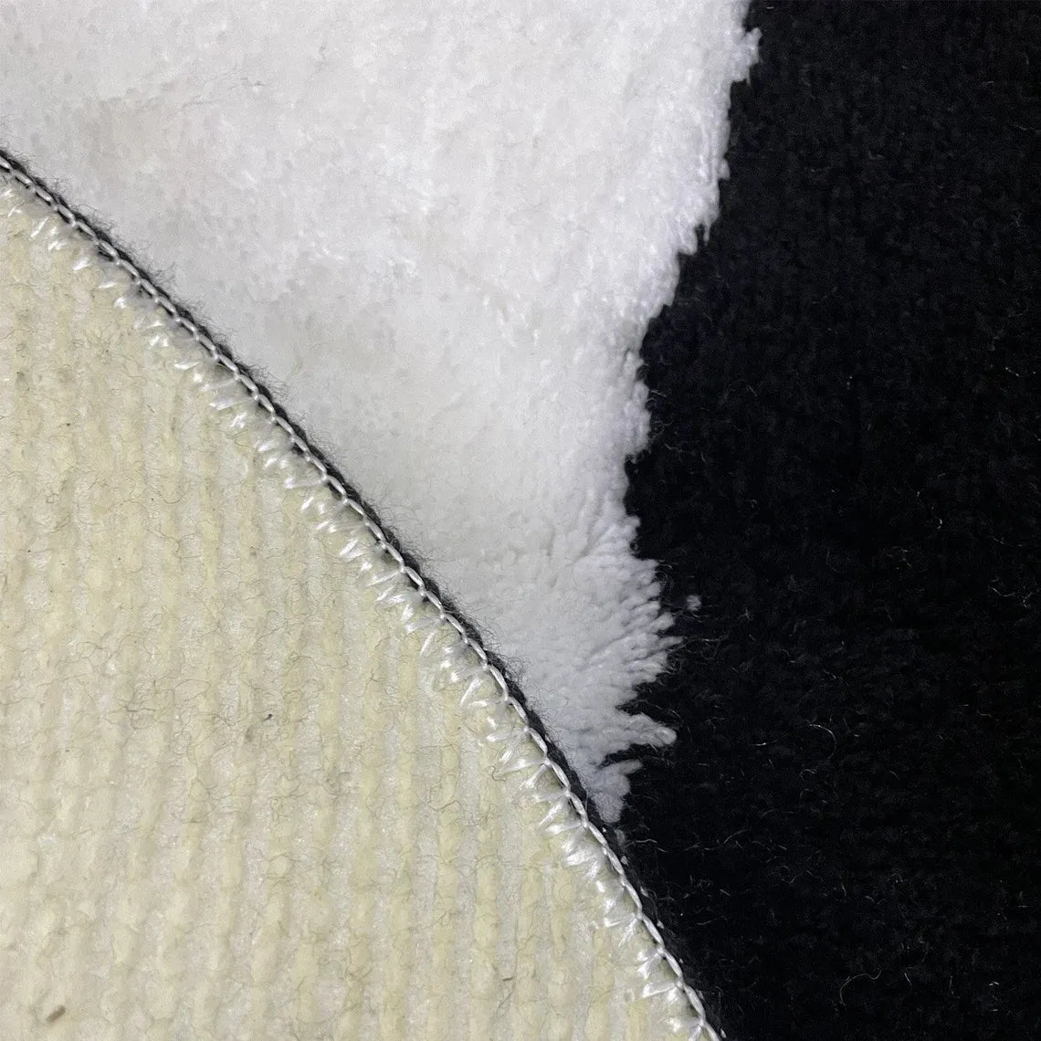 - YIN YANG RUG - Black and White - RugRatz